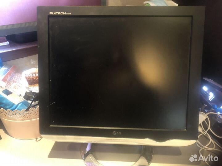 Монитор LG