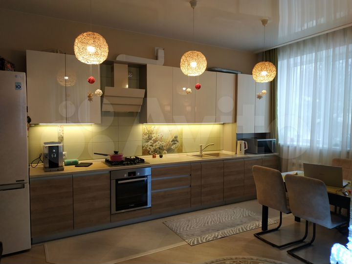 3-к. квартира, 77 м², 1/3 эт.