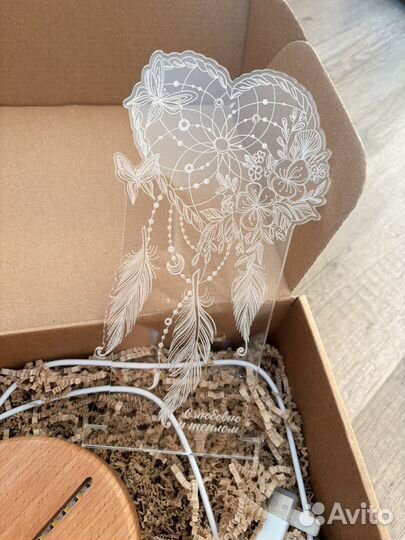 Светильник настольный 