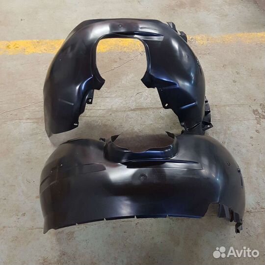 Подкрылки (локера) передние 2шт Ford Focus 2