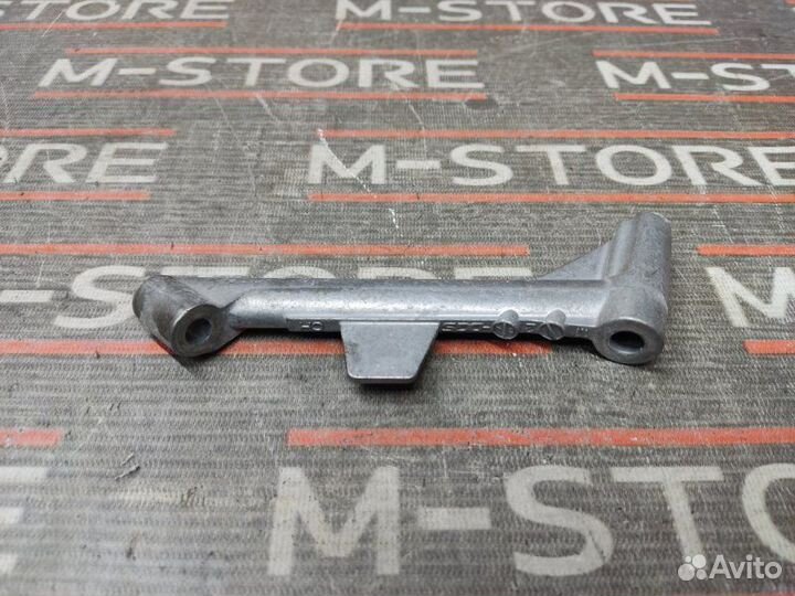 Кронштейн впускного коллектора Audi Q5 8R cdnc