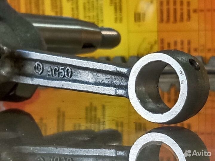 Коленвал на скутер BM