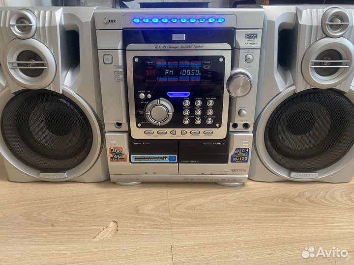 Музыкальный центр