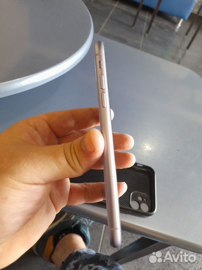 iPhone 11