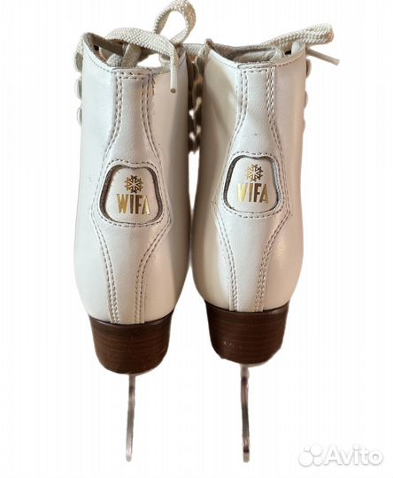 Фигурные коньки wifa