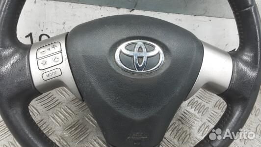 Рулевое колесо toyota auris E150 (LDN19JZ01)