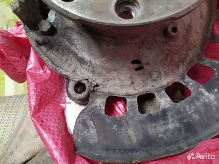 Ступица задняя правая VW Touareg GP (7LA,7L6,7L7)