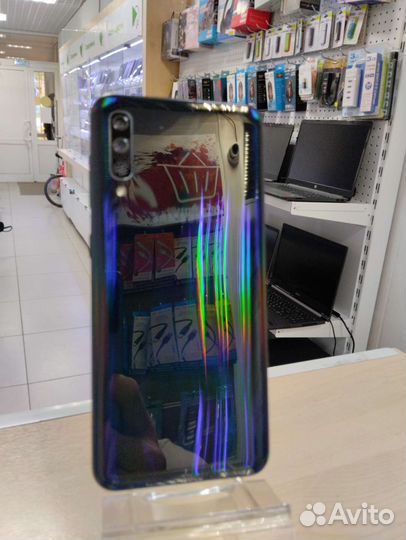 Смартфон Samsung galaxy A50 4/64 гарантия, бу