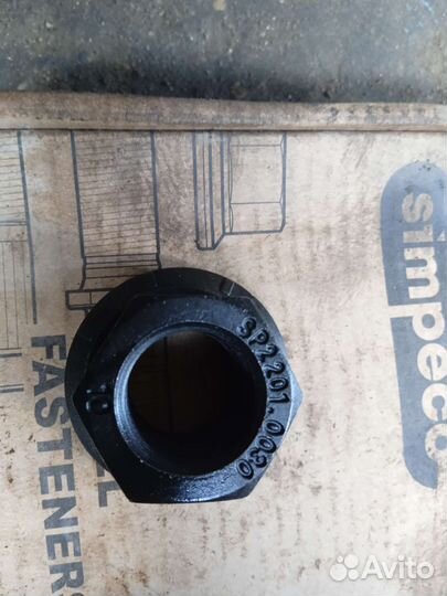 Шпильки колесные Mercedes Actros