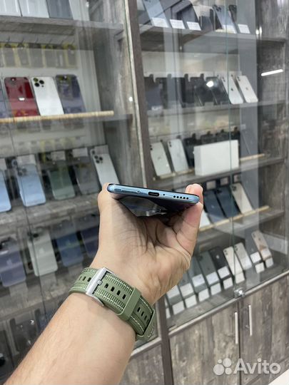 Xiaomi POCO F3, 6/128 ГБ