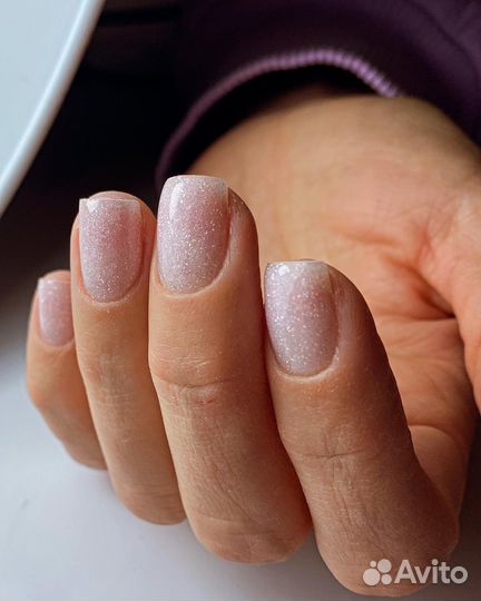 Маникюр в учебном центре