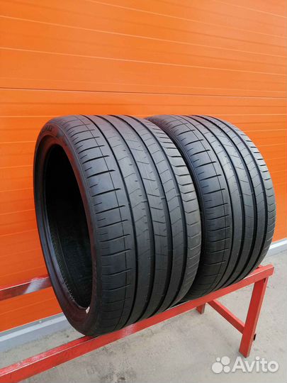 Pirelli P Zero PZ4 315/30 R21