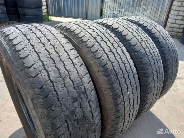 Bridgestone 738V 265/70 R16