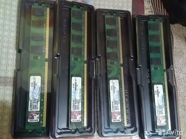 Оперативка DDR3