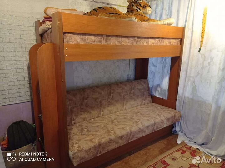 Двухъярусная кровать с диваном бу