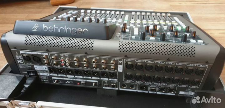 Behringer X32 Compact новый под заказ
