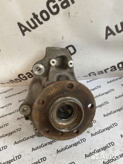 Кулак поворотный передний правый Bmw 1-Series F21