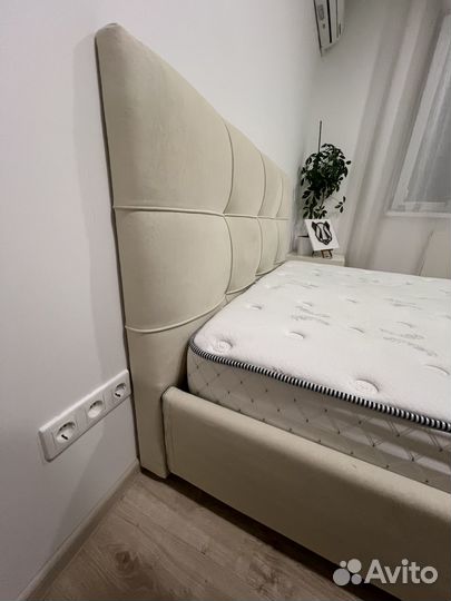 Кровать двухспальная 2000х1400 б/у