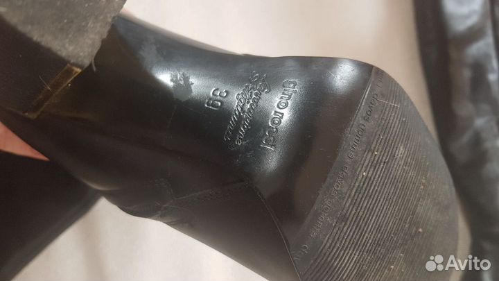 Сапоги черные кожаные Gino Rossi