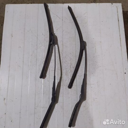 Дворник лобового стекла Bmw 3 седан 1.6 1997