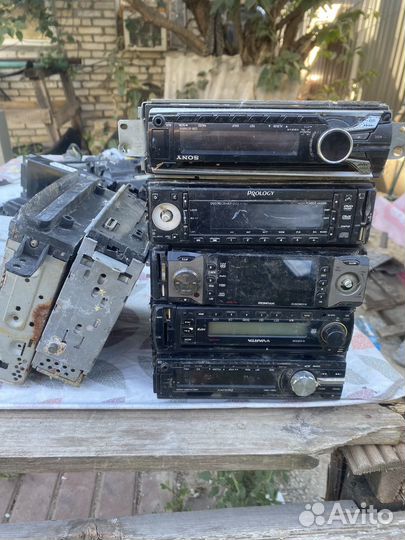 Автомагнитолы на запчасти