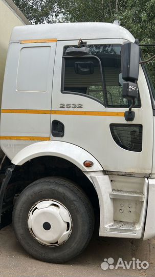 Ford Cargo, 2012