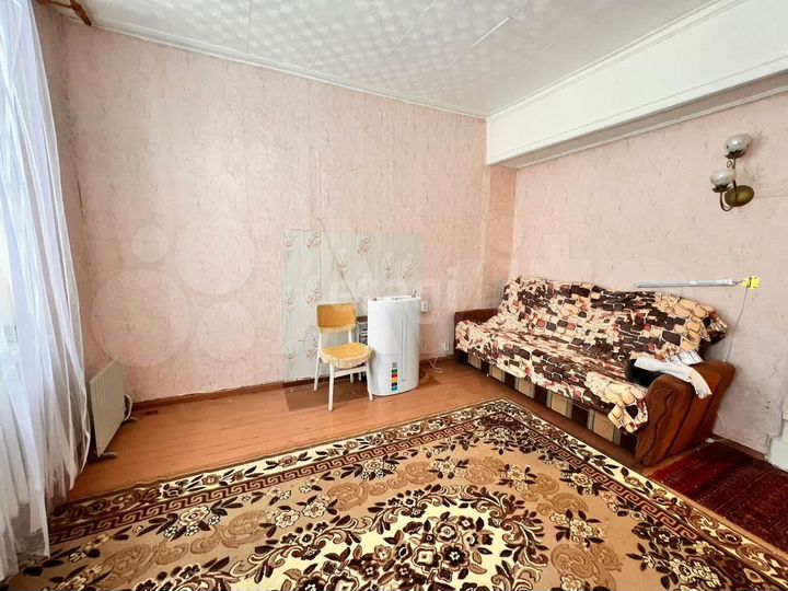 2-к. квартира, 49 м², 2/2 эт.