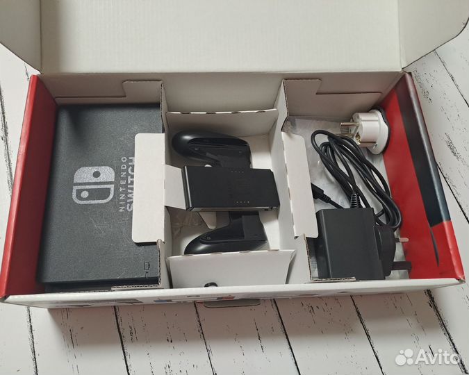 Nintendo switch rev 2 прошитая + 128гб