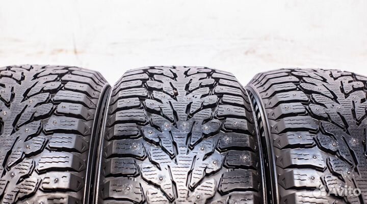 Kumho WinterCraft Ice Wi32 215/50 R17 95T