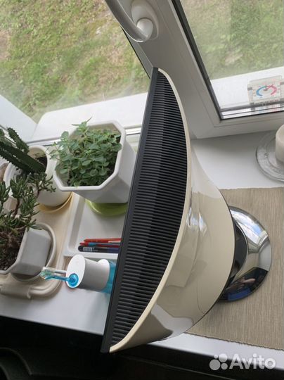 Монитор LG LX40 Premium Artistic Series