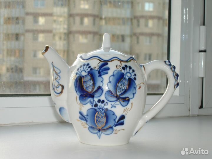 Чайник. Гжель. Позолота. СССР Экспортный вариант