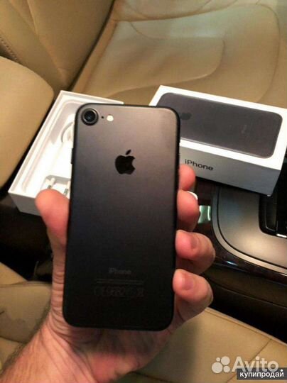 Телефон iPhone 7 128gb