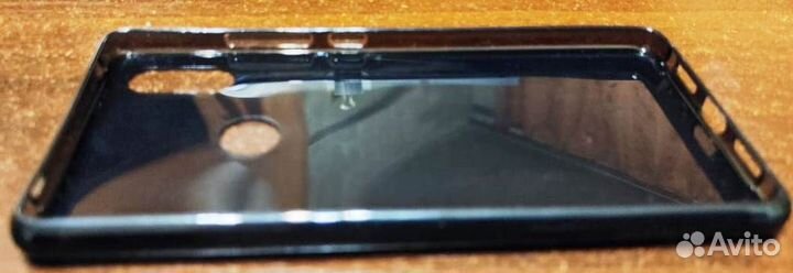 Бампер на Xiaomi Mi 8 SE