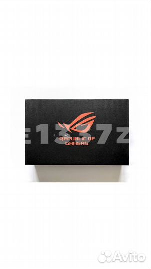 Asus ROG Zephyrus Duo 15 SE GX 551Q