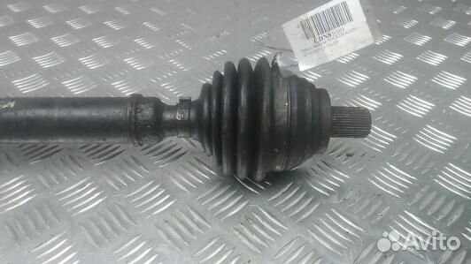 Привод передний правый volkswagen jetta 5 (CDN08N101)