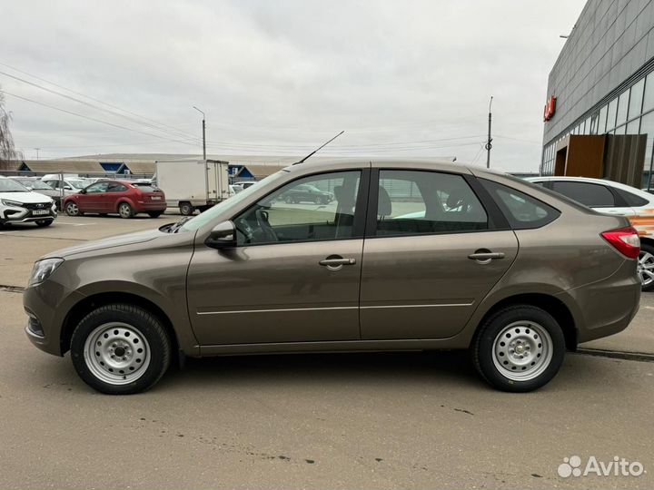LADA Granta 1.6 МТ, 2025