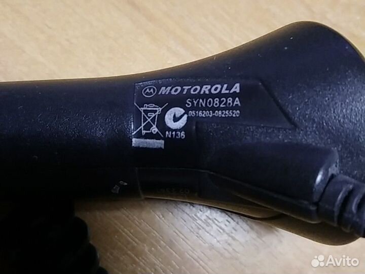 Зарядное устройство для прикуривателя Motorola с в