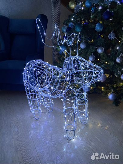 Новогодний олень из проволоки