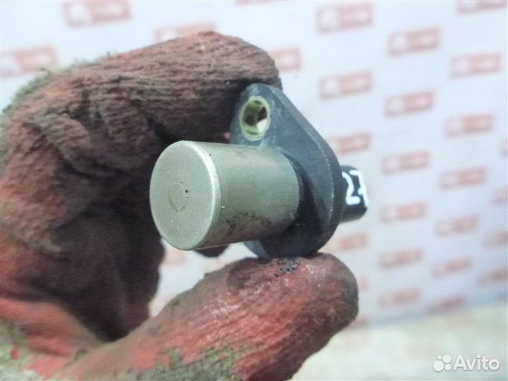 Датчик положения коленвала Land Rover Discovery