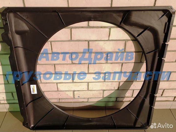 Диффузор радиатора Скания 5 серии