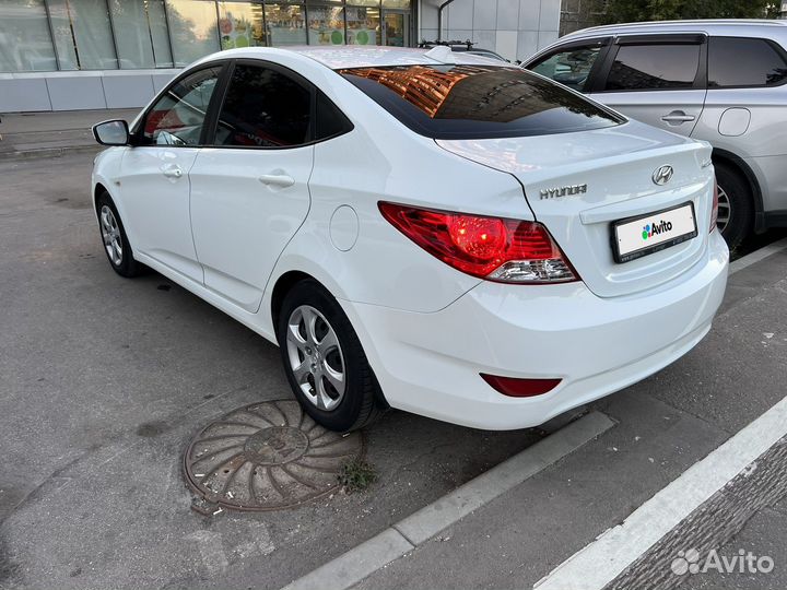 Hyundai Solaris 1.6 AT, 2013, 311 000 км