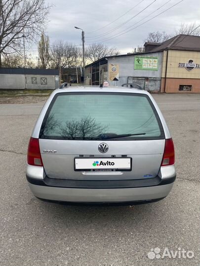 Volkswagen Golf 2.0 МТ, 2003, 320 000 км