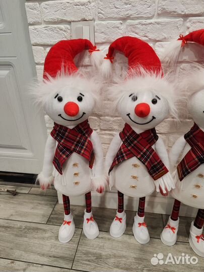 Снеговик и олень, новогоднее украшение