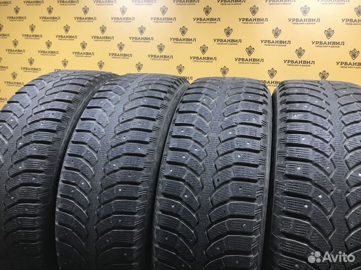Bridgestone Blizzak Spike-01 225/65 R17 106T