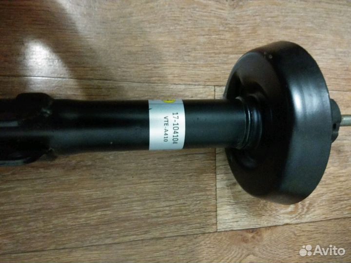 Стойки новые Opel Corsa