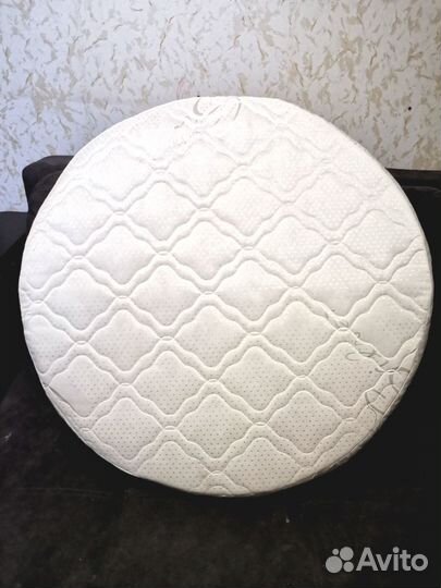 Матрас в детскую кроватку круглый 7575