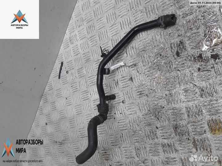 Трубка охлаждающей жидкости Volkswagen Passat B5