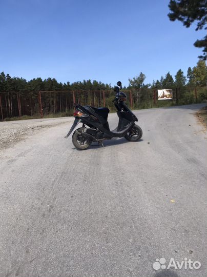 Мопед в идеальном состоянии.Suzuki Sepia ZZ