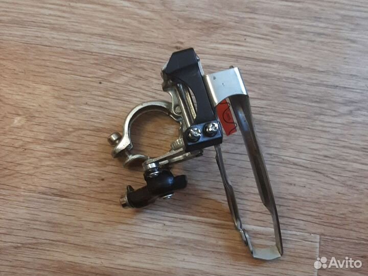 Переднии переключатель shimano