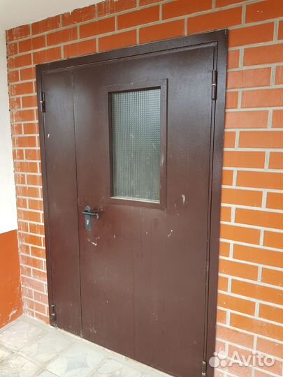Дверь входная металлическая